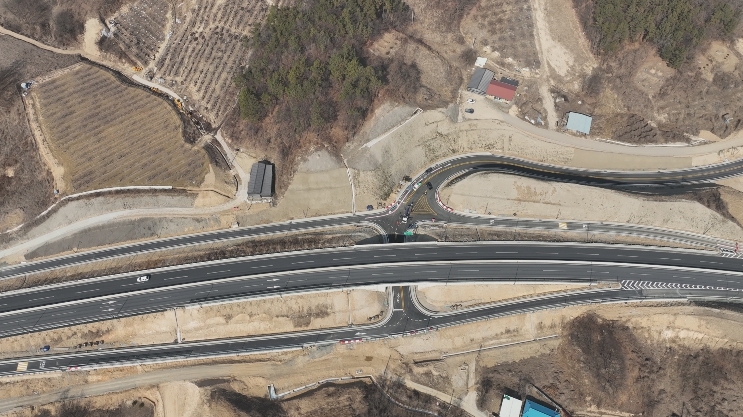 충청내륙고속화도로 충주 삼방입체교차로 개통 기사 이미지