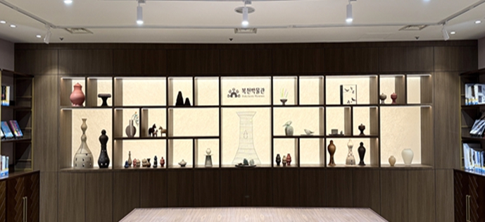 부산시, 갤러리형 도서관 '문화공간 복(福)' 새롭게 문 열어 기사 이미지