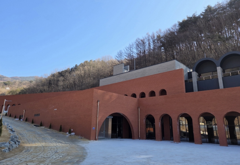 영월군, “예밀 와이너리 슬로타운” 준공식  기사 이미지